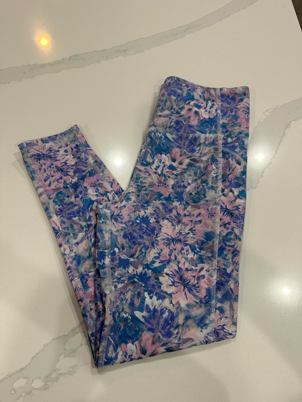 Laundry By Shelli Segal Floral Stretch Leggings in Blue & Pink